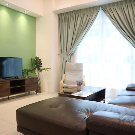 Homesuite' Home At Sutera Avenue Kota Kinabalu Bagian luar foto