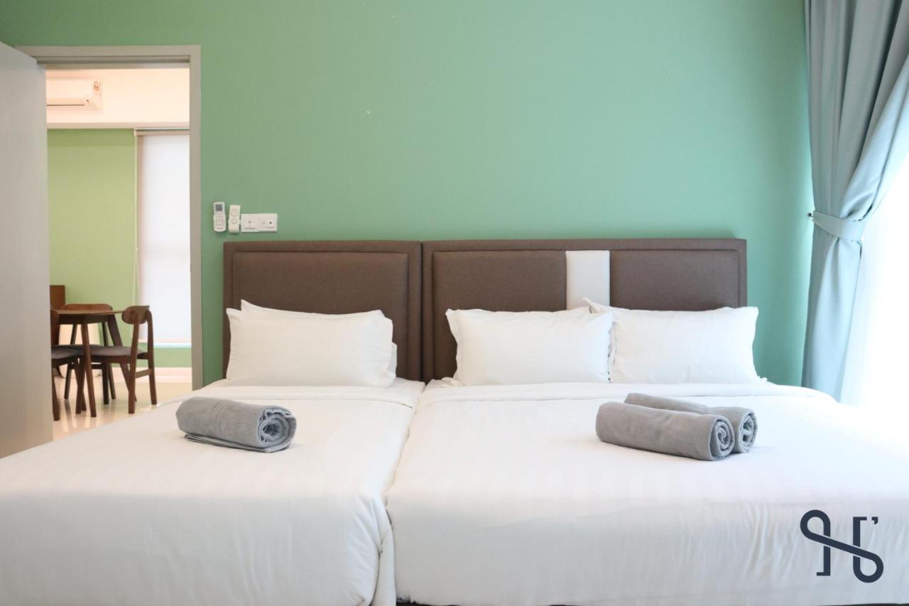 Homesuite' Home At Sutera Avenue Kota Kinabalu Bagian luar foto