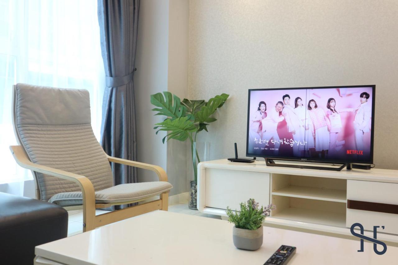 Homesuite' Home At Sutera Avenue Kota Kinabalu Bagian luar foto