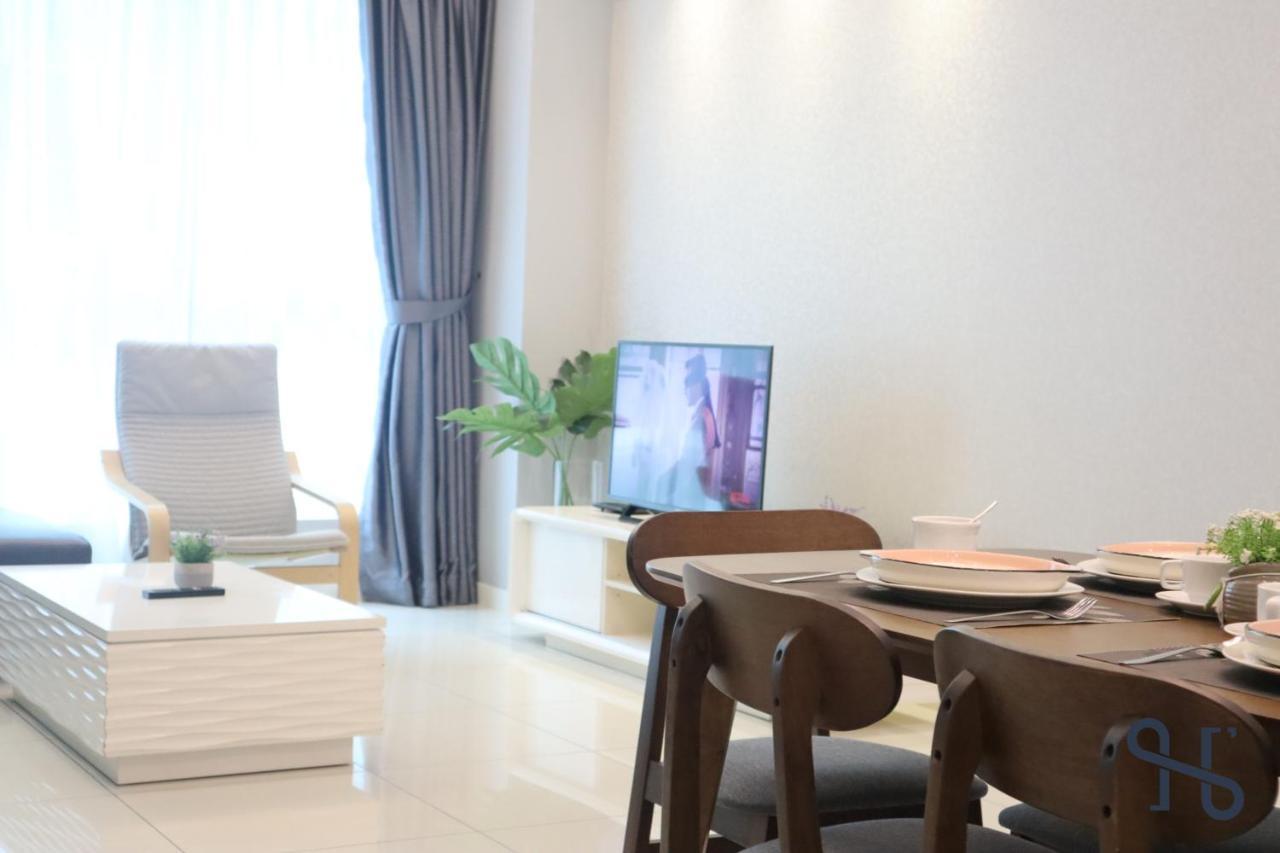 Homesuite' Home At Sutera Avenue Kota Kinabalu Bagian luar foto
