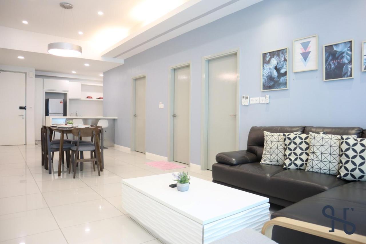 Homesuite' Home At Sutera Avenue Kota Kinabalu Bagian luar foto